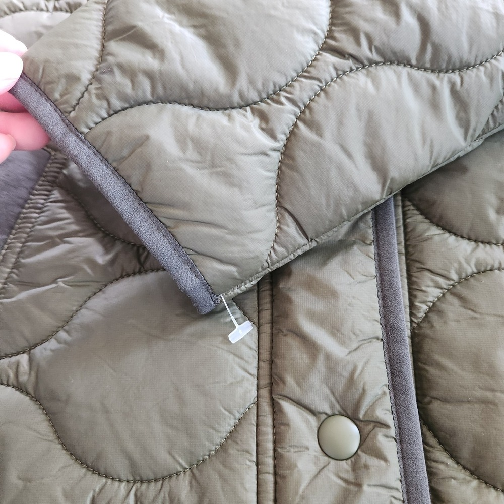 J.Crew Military Liner Inspired Quilted Puffer Hooded Size XS Olive Green Layered - Picture 10 of 16
